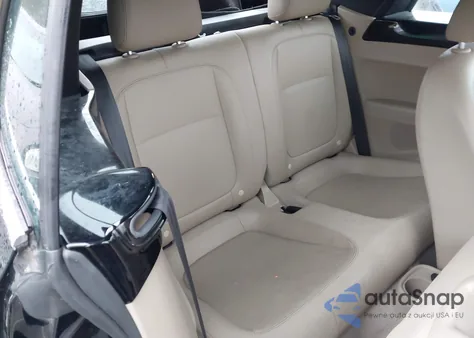 2014 Volkswagen Beetle 2.0L Tdi z USA, uszkodzony, nr VIN 3VW5L7AT3EM821853